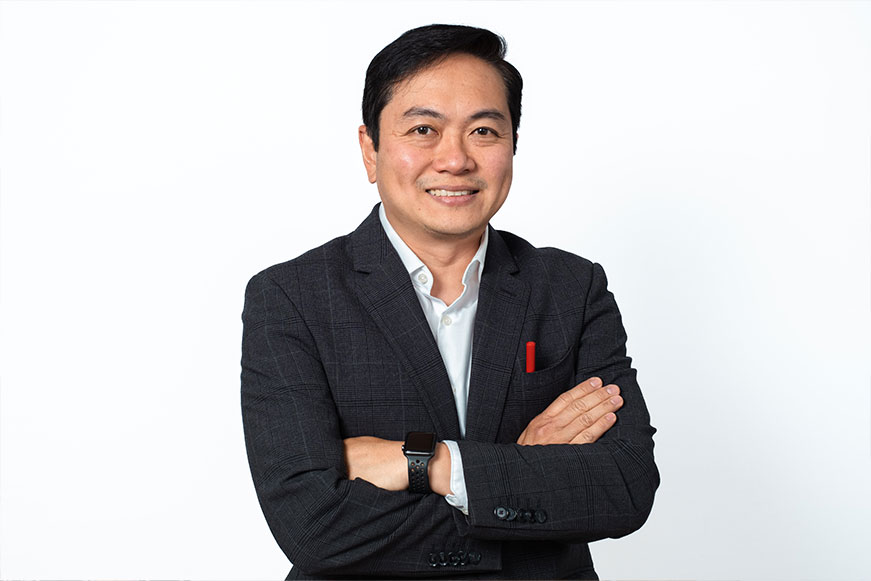 Philip Cruz - Moderna